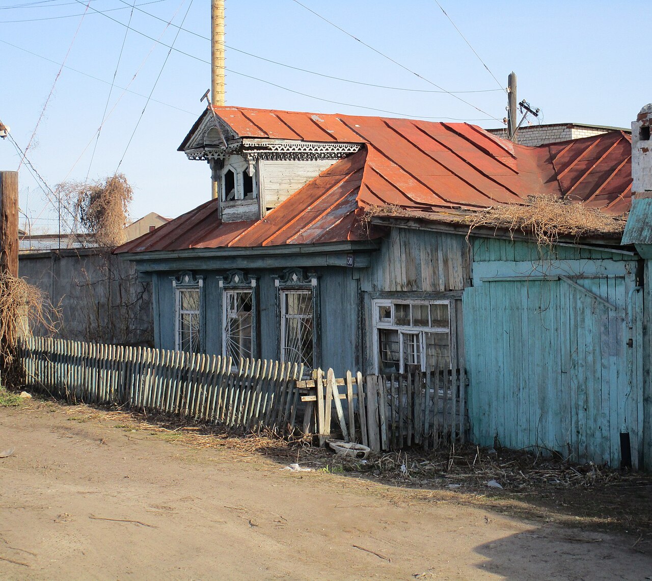 Деревянный жилой дом на улице Кожевенной