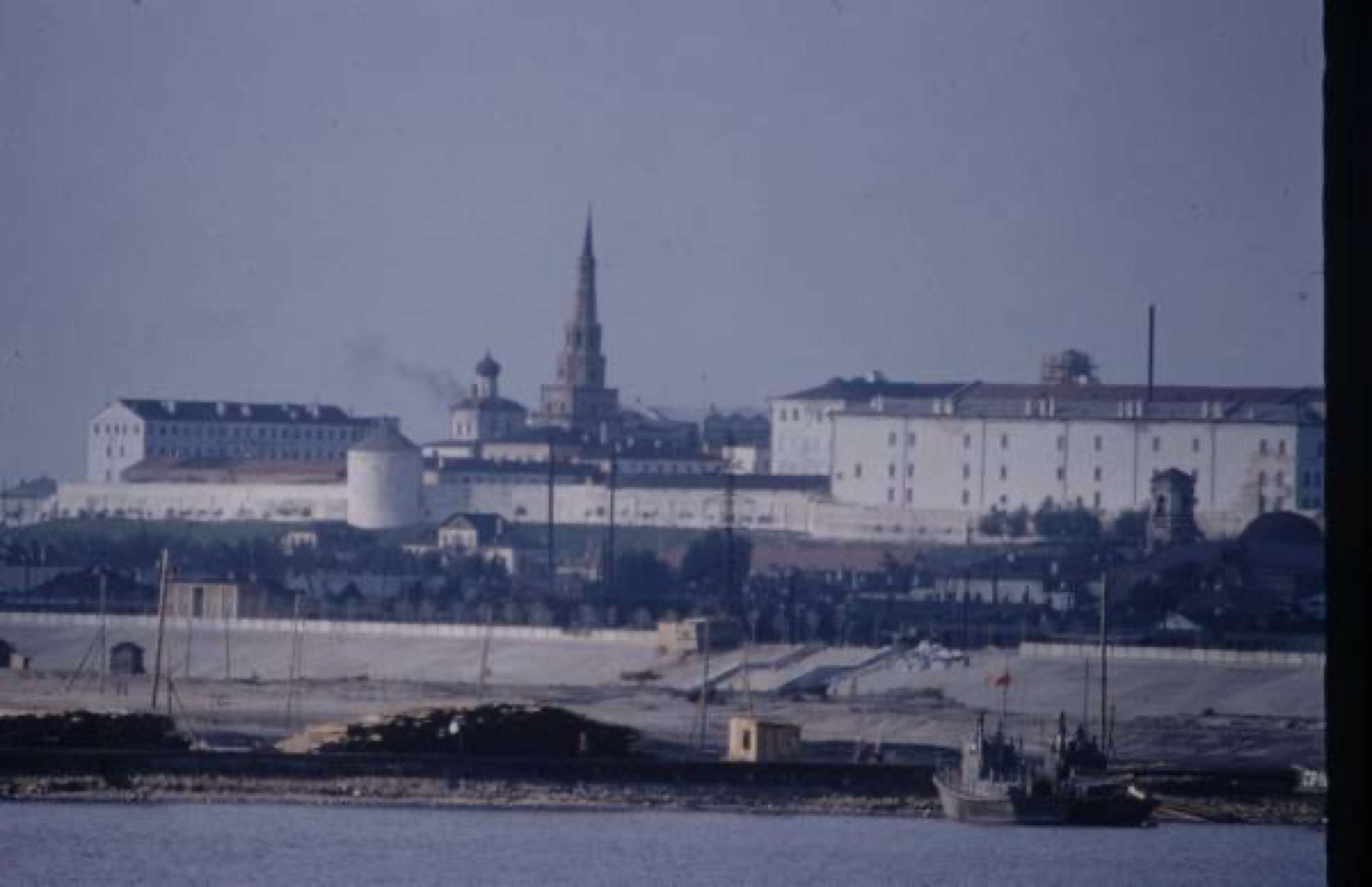 Казань Кремль вид с реки