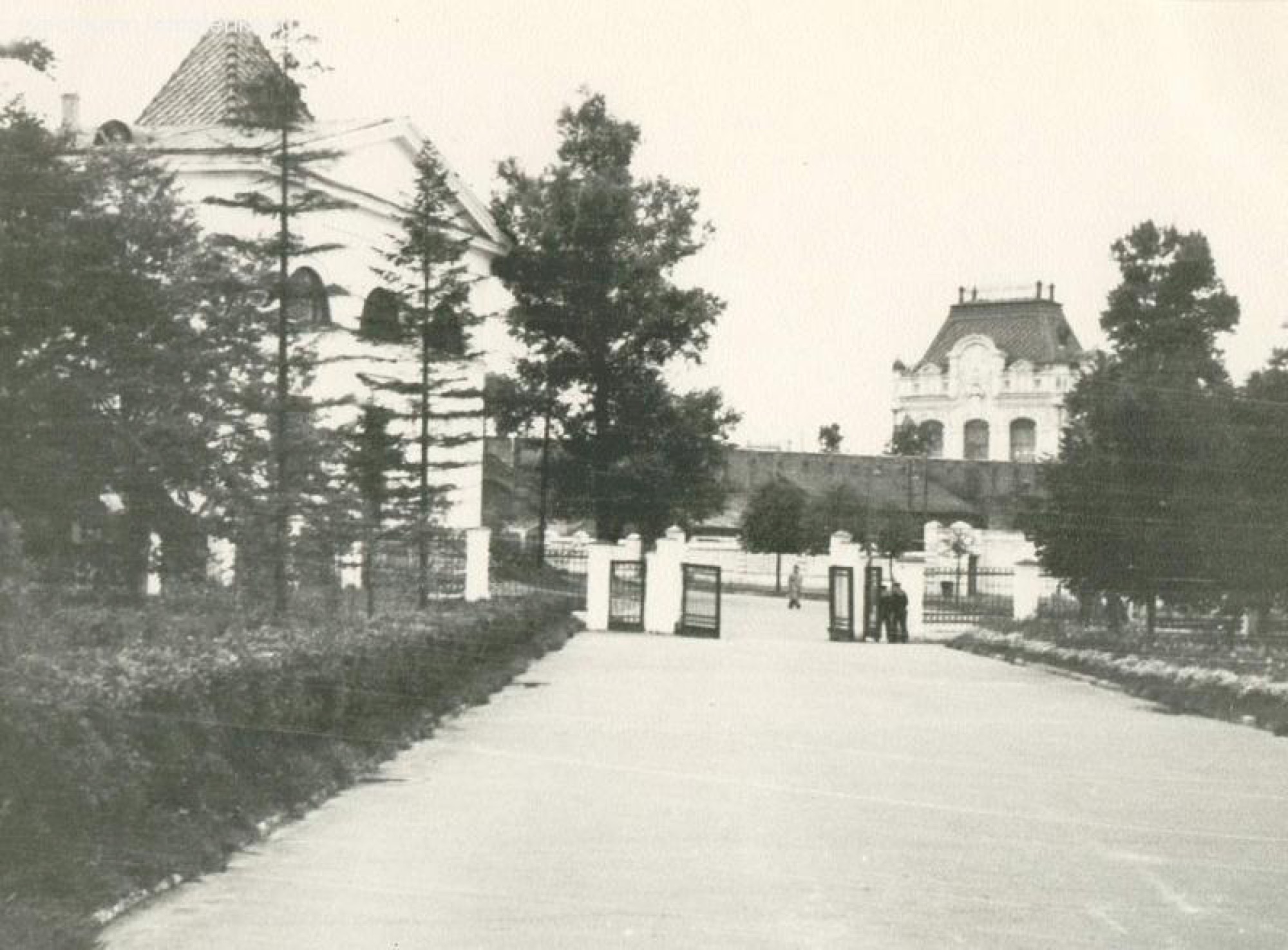 Кремль аллея ворота здания 1950-е