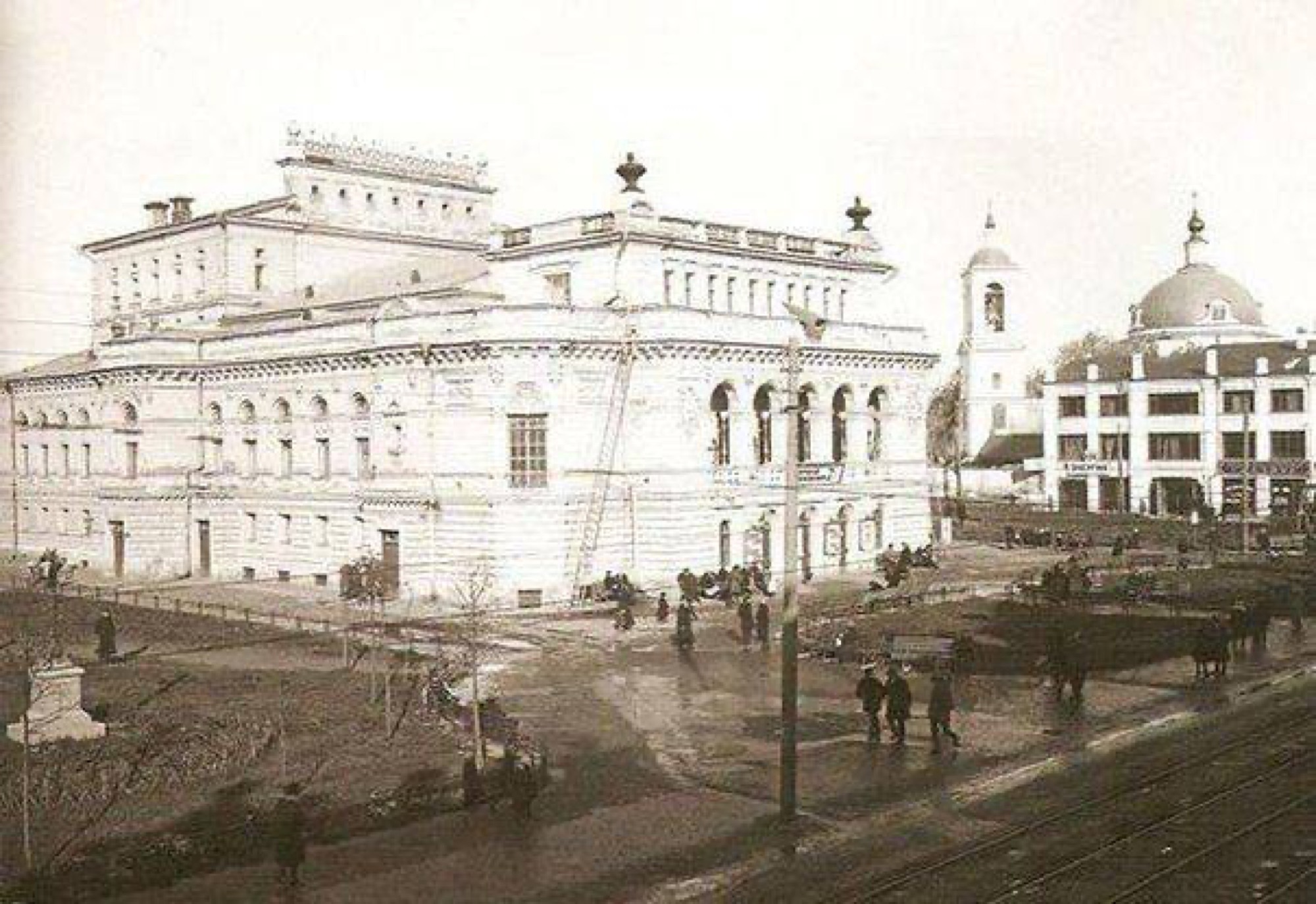 Театральная площадь городской театр начало XX века