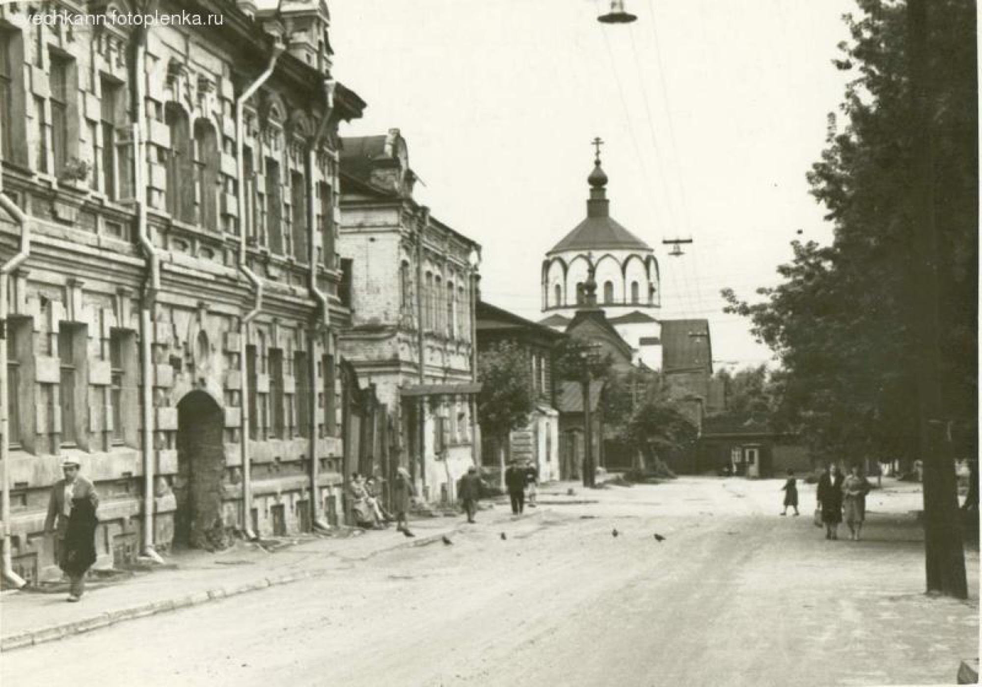 Улица церковь дореволюционные дома