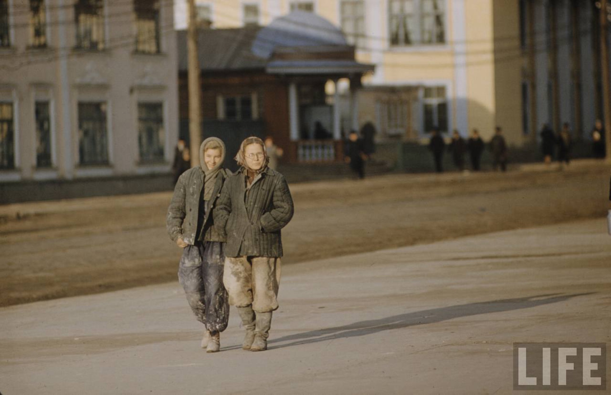 Женщины работницы улица Горький 1950-е