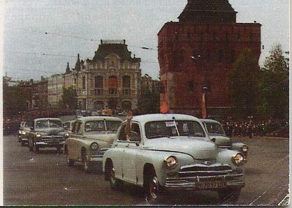 Парад автомобилей «Победа» в Нижнем Новгороде