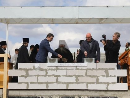 Закладка первого камня Духовно-просветительского центра имени Серафима Саровского