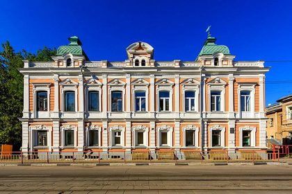 Усадьба коллежского секретаря Рудинского и купца Сергеева
